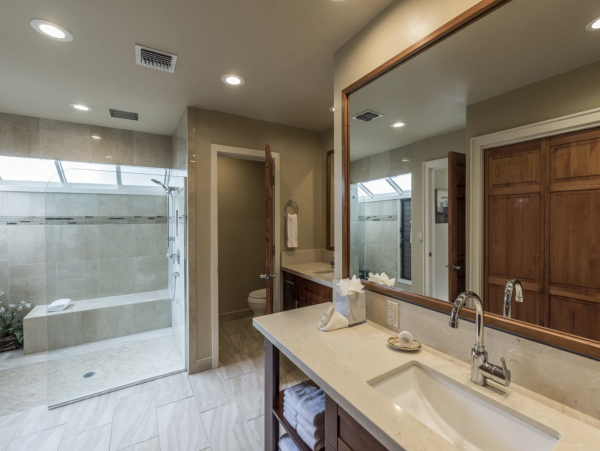 West Maui One bedroomm Luxury vacation Villa