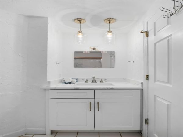 Luxury Four Bedroom Gulf Front Condo that sleeps 10