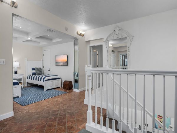 Luxury Four Bedroom Gulf Front Condo that sleeps 10