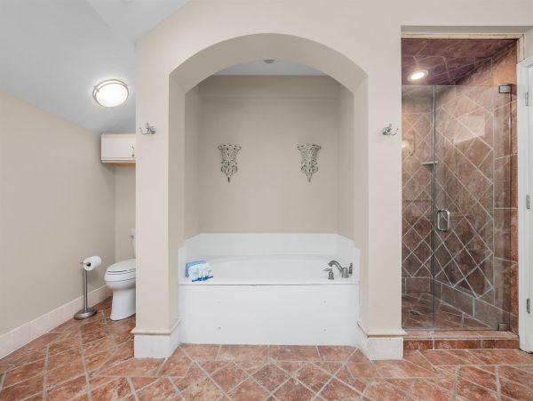 Luxury Four Bedroom Gulf Front Condo that sleeps 10