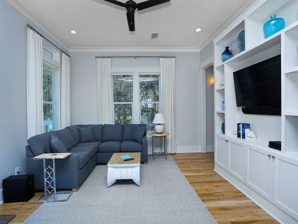 Private Home in Santa Rosa Beach Sleeps 12 with Pool