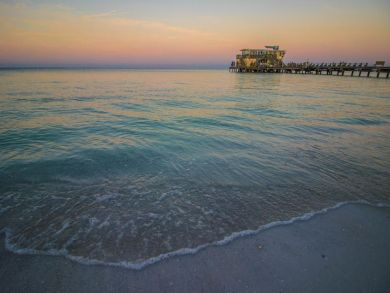 Wonderful Bradenton Beach Cottage close to Bridge Street Wonderful Bradenton Beach Cottage close to Bridge Street