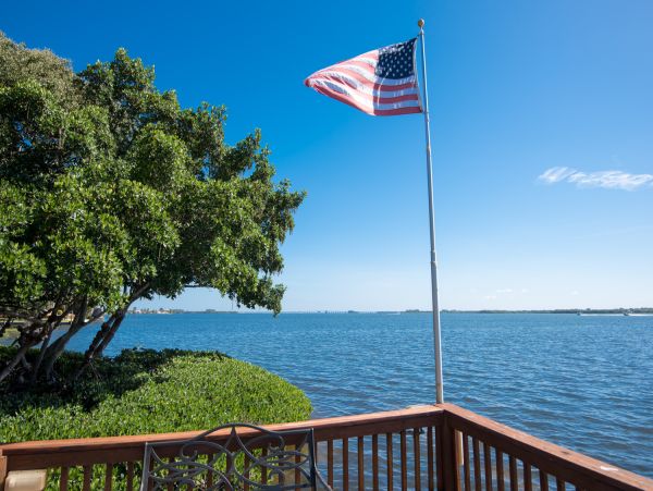 Anna Maria Island Vacation Condo Rental - Cortez Beach Access