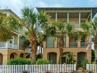 Destin Luxury Four Bedroom Vacation Rental Sleeps 10 Guests
