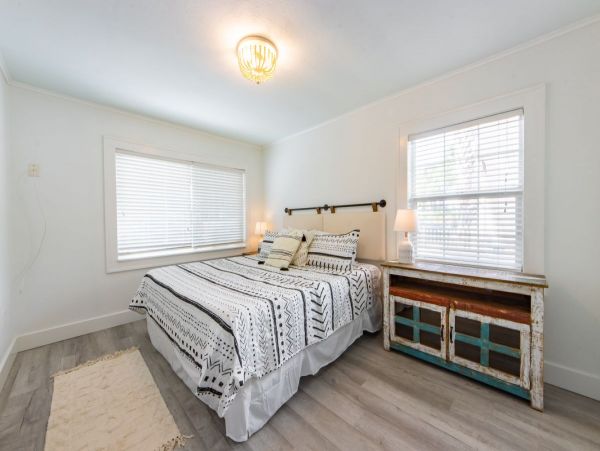North End Bayside Anna Maria Three Bedroom Rental with Pool