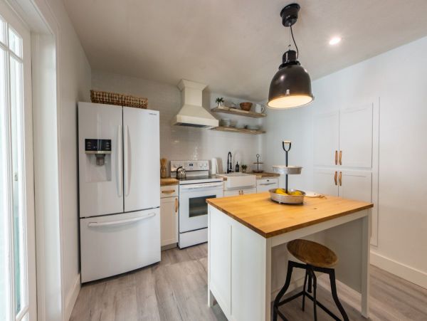North End Bayside Anna Maria Three Bedroom Rental with Pool