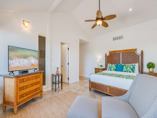 Kaanapali Rental Condo with Pool & Two Bedrooms