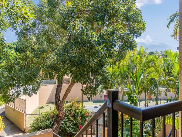 Kaanapali Rental Condo with Pool & Two Bedrooms