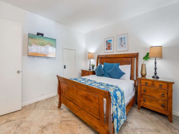 Kaanapali Rental Condo with Pool & Two Bedrooms