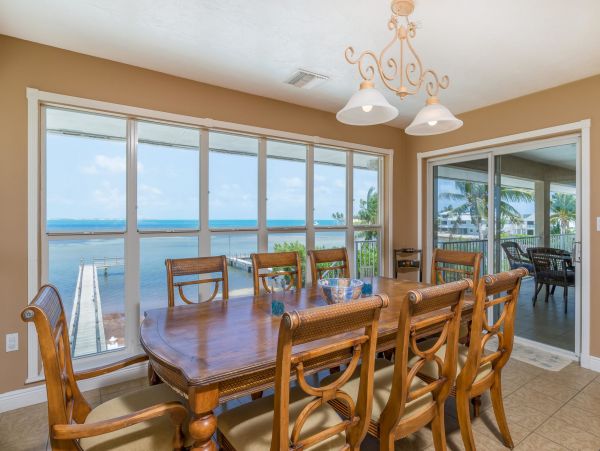 Four Bedroom Vacation Rental in the Florida Keys Pool & Spa