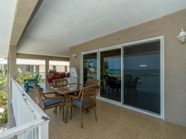 Four Bedroom Vacation Rental in the Florida Keys Pool & Spa