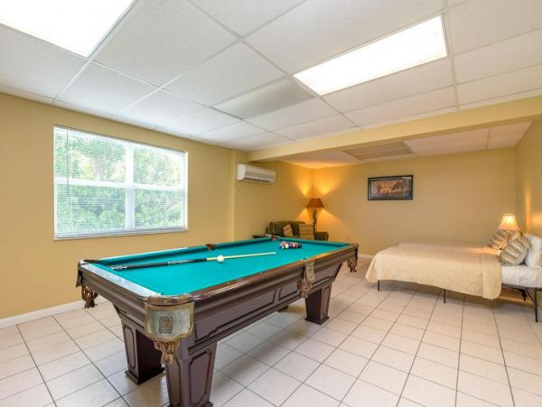 Four Bedroom Vacation Rental in the Florida Keys Pool & Spa