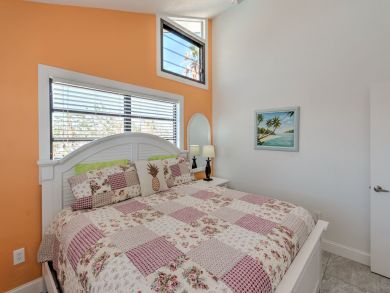 Gulf Front Rental in Fabulous Florida Keys. Four Bedrooms