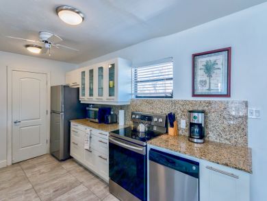 Gulf Front Rental in Fabulous Florida Keys. Four Bedrooms