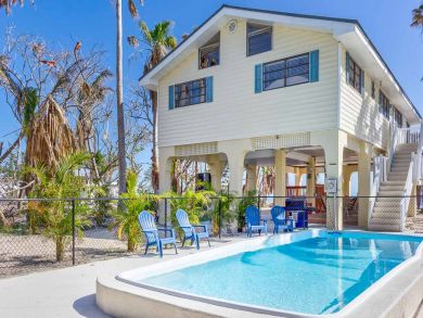 Gulf Front Rental in Fabulous Florida Keys. Four Bedrooms