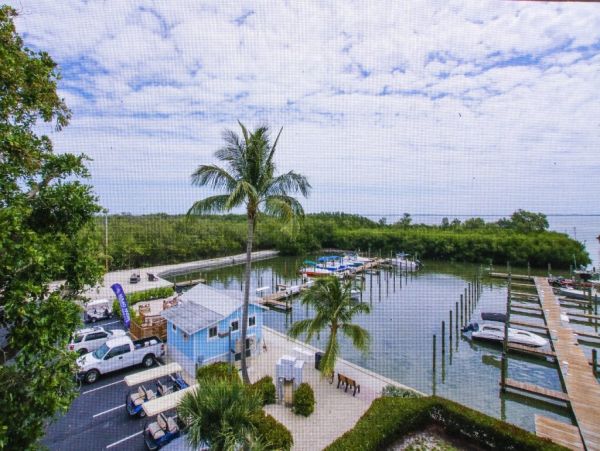 Corner Unit privately owned at Captiva