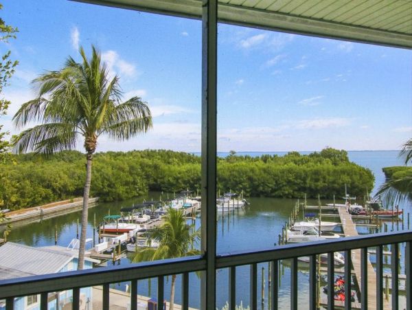 Corner Unit privately owned at Captiva
