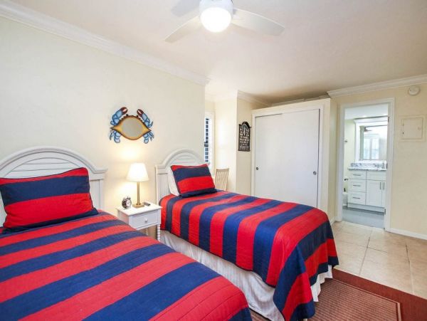 Corner Unit privately owned at Captiva