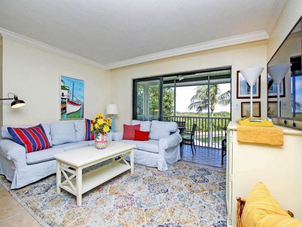 Corner Unit privately owned at Captiva