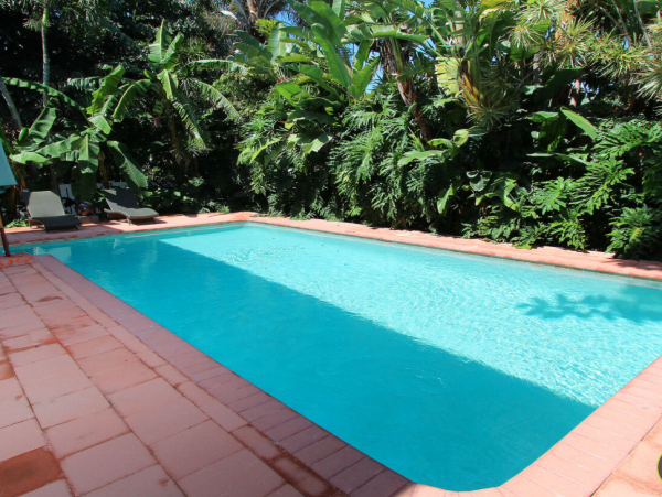 Village of Captiva Private home with pool one block to beach