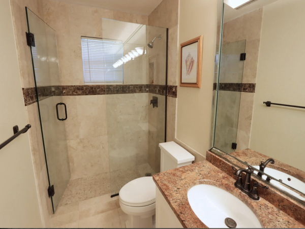 Village of Captiva Private home with pool one block to beach