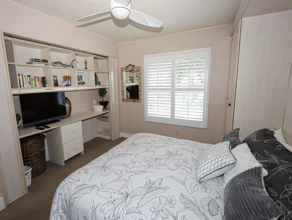 Village of Captiva Private home with pool one block to beach