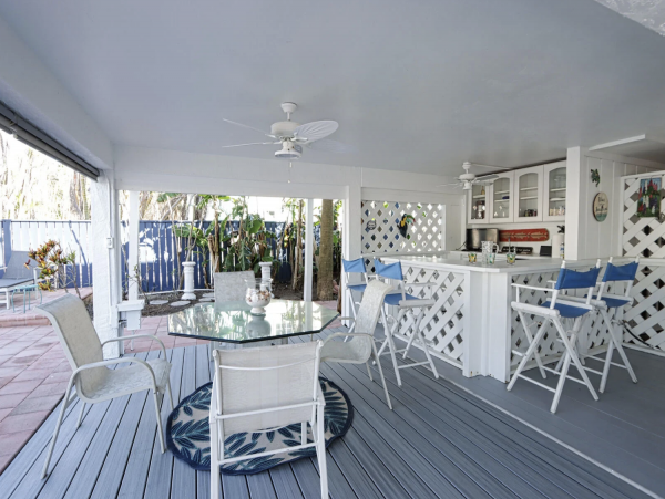 Village of Captiva Private home with pool one block to beach