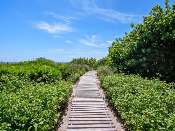 Captiva Vacation Rental: Beachfront Luxury Awaits