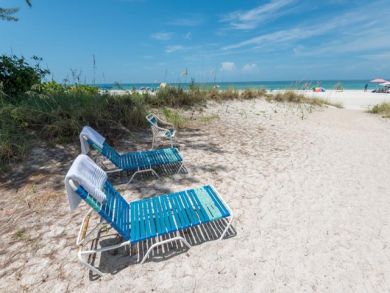 Anna Maria Island 1 Bedroom Beach Front Vacation Rental