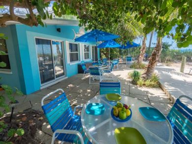 Anna Maria Island 1 Bedroom Beach Front Vacation Rental