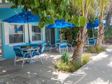 Anna Maria Island 1 Bedroom Beach Front Vacation Rental