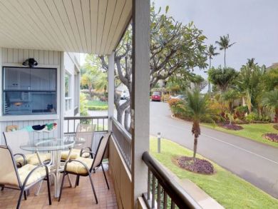 Wailea 2 Bedroom Condo Sleeps 6 Guests Short Walk to Beach