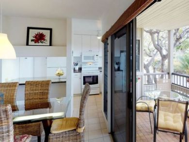Wailea 2 Bedroom Condo Sleeps 6 Guests Short Walk to Beach