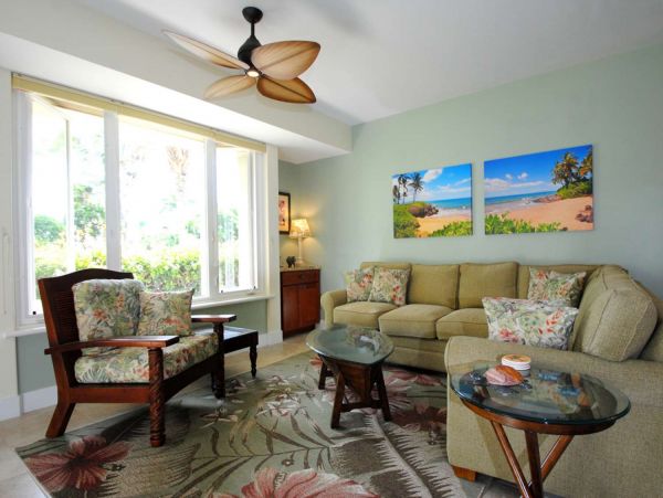 Two Bedroom 2 bathroom Vacation Condo Keawakapu beach!