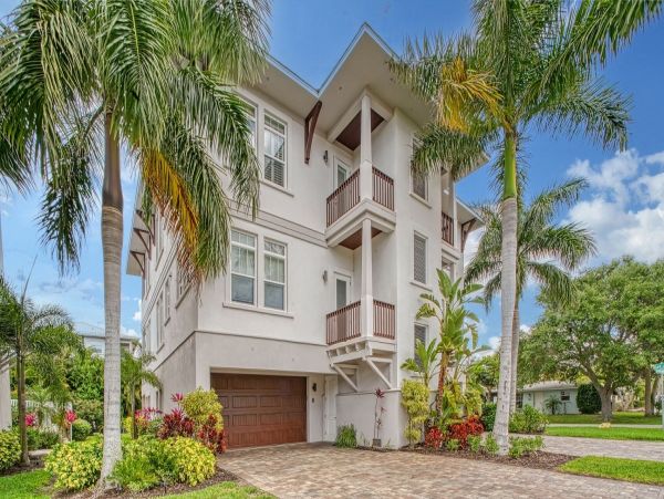 Siesta Key Vacation Posh Condo