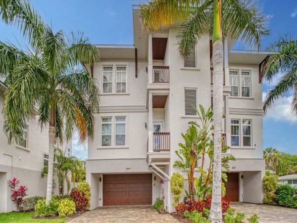 Siesta Key Vacation Posh Condo