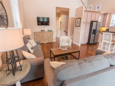 Luxury Three Bedroom Holmes Beach Vacation Villa with Pool