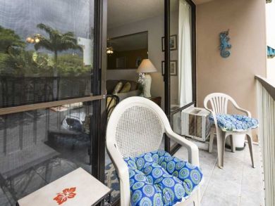 Value Two Bedroom Kihei Vacation Condo Sleeps Six