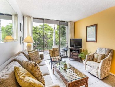 Value Two Bedroom Kihei Vacation Condo Sleeps Six