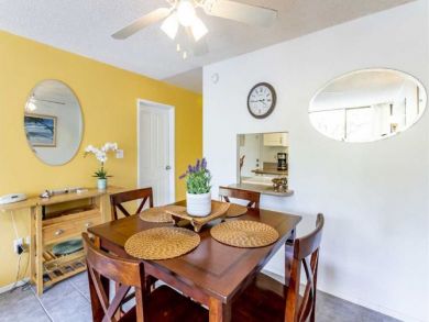 Value Two Bedroom Kihei Vacation Condo Sleeps Six