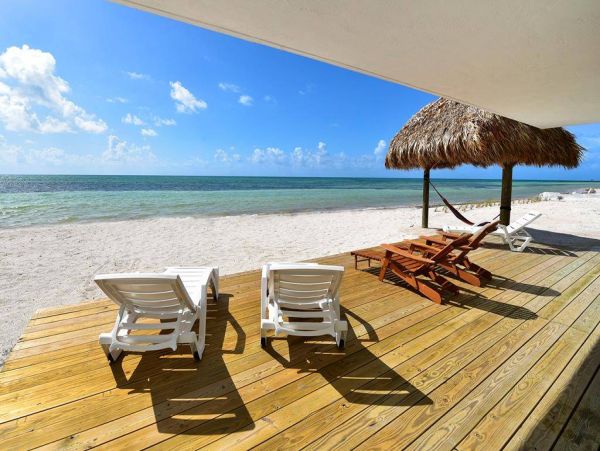 Islamorada Beach Front Home Value Priced 4 Bedrooms Sleeps 8