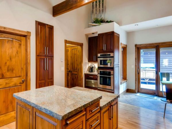 Luxury Breckenridge Ski Home Seven Bedrooms Mountain Views