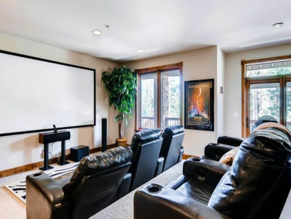 Luxury Breckenridge Ski Home Seven Bedrooms Mountain Views