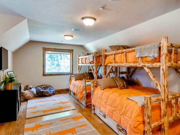 Luxury Breckenridge Ski Home Seven Bedrooms Mountain Views