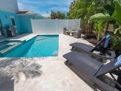 Holmes Beach Vacation Duplex Sleeps Six Guests Holmes Beach Vacation Duplex Sleeps Six Guests