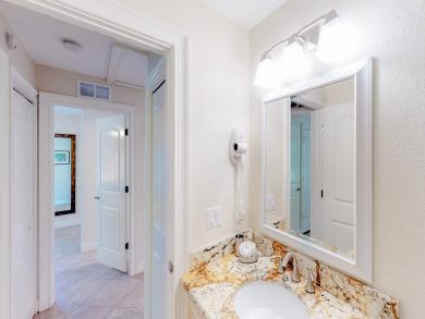 Holmes Beach Pool Vacation Rental Home Sleeps 7 Guests