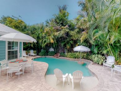 Holmes Beach Pool Vacation Rental Home Sleeps 7 Guests