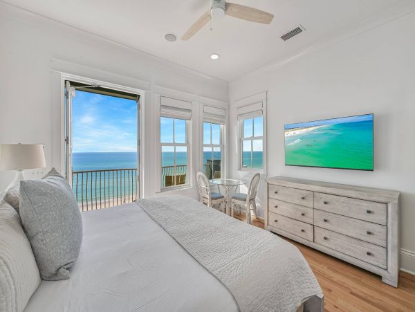 Six Bedroom Luxury Rental Beaches of South Walton Sleeps 22!