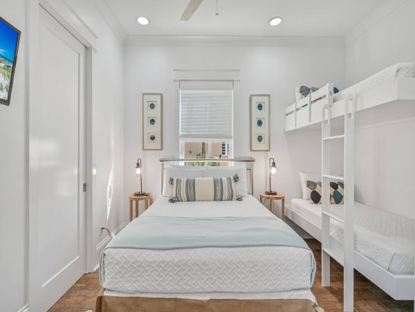 Six Bedroom Luxury Rental Beaches of South Walton Sleeps 22!