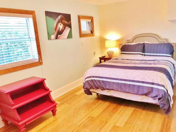 Three Bedroom Anna Maria Rental 150 meters to Sand